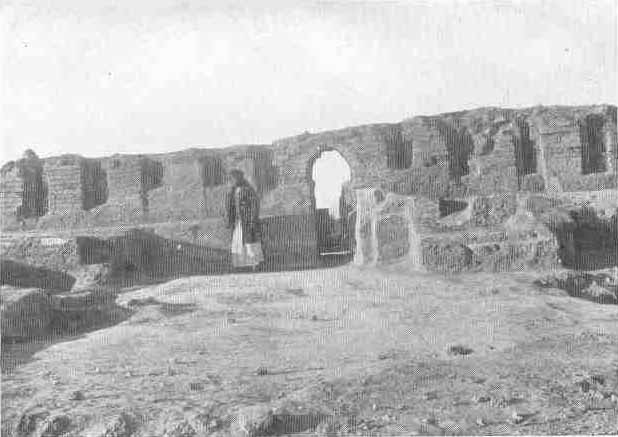 cave-18-p06-ruins2-ur